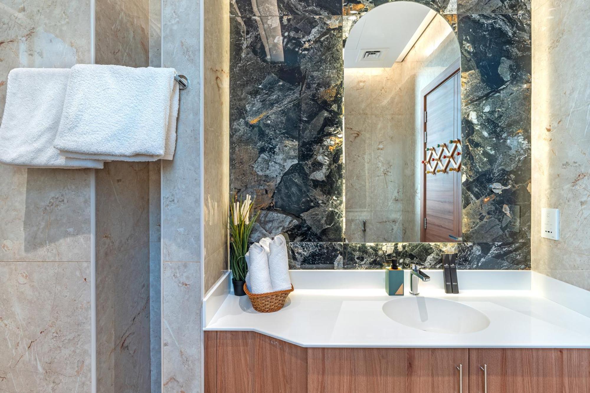 Boutique-Trade Center Bed and Breakfast Dubai Buitenkant foto