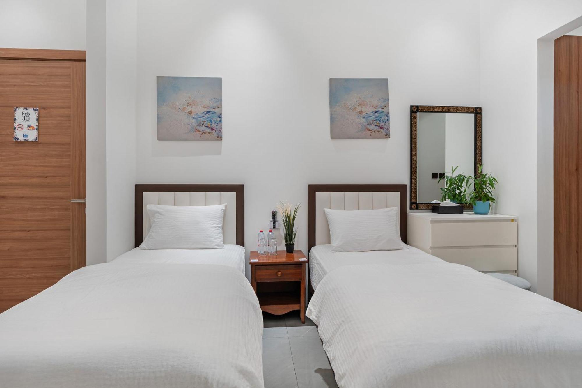 Boutique-Trade Center Bed and Breakfast Dubai Buitenkant foto